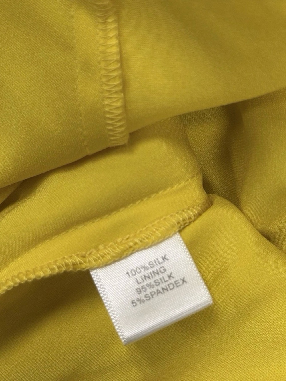 ST. JOHN Silk Wmns Yellow Blouse With Skirt Set READ Measurments - Picture 14 of 16